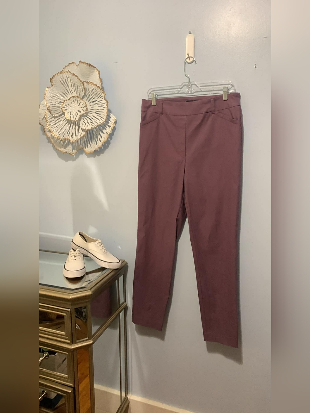 Women's Slim Ankle Pants in Mauve